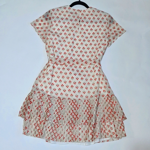 The East order cherries pleated dress - Picture 4 of 6